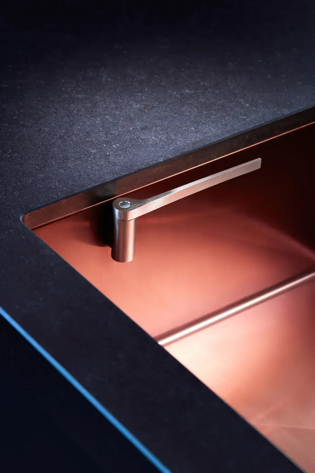 Dish Cloth Holder for Sink – Magnetic Stainless Steel – HAPPY SiNKS